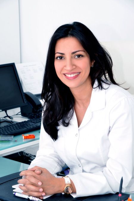 Dr Sophie Navarre